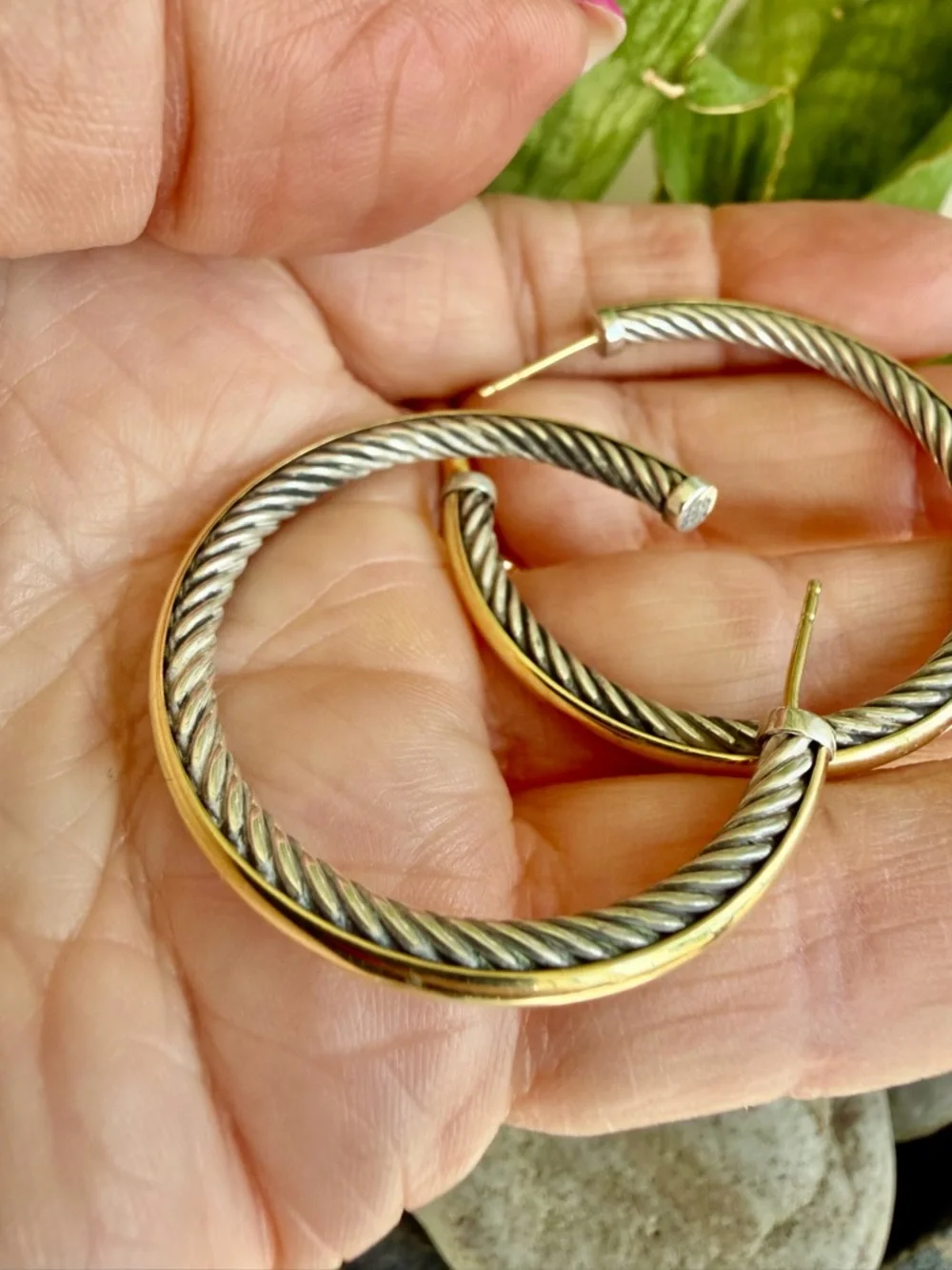 David Yurman, crossover 18 karat gold and sterling earrings - Picture 5 of 7